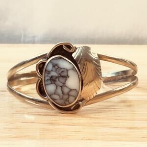 Mexican Alpaca Silver Cuff Bracelet Magnesite Ornate Leaf Design Size 5.5